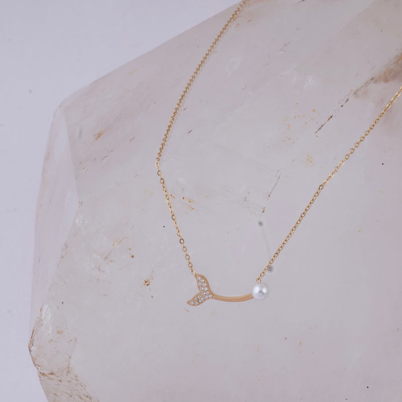 Pearl Fin Necklace