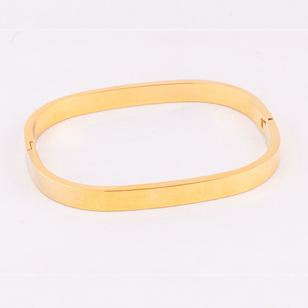 Curved Edge Gold Bracelet