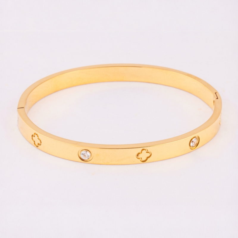 Gold Clover Crystal Bracelet