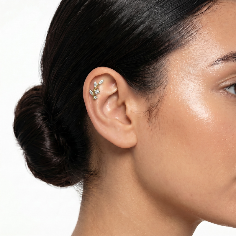 Mixed Leaf Crystal Cartilage Stud (Right Ear)