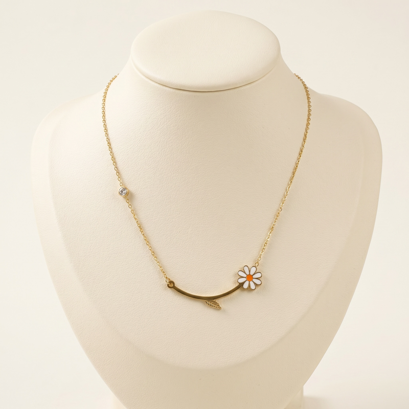 Daisy Bloom Necklace