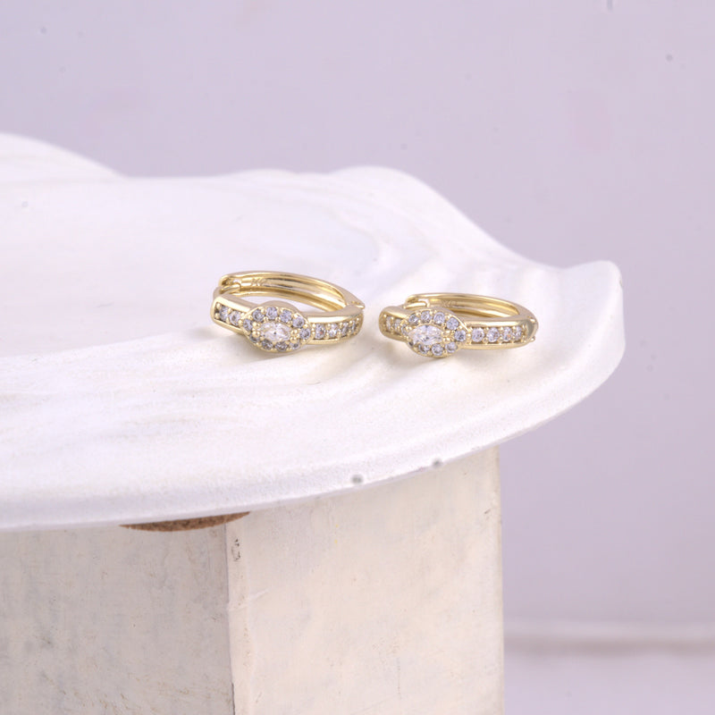 Oval Halo Huggies